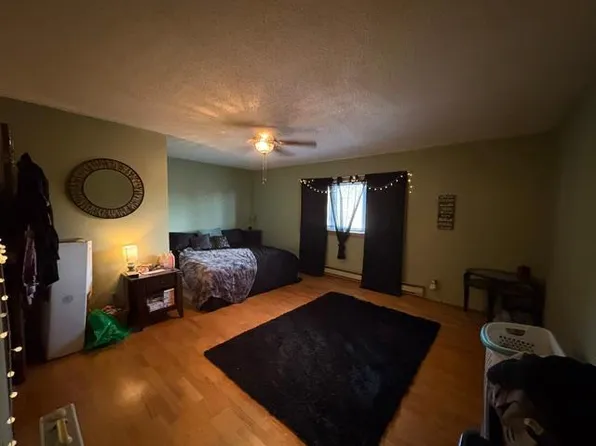 570 Whispering Ln APT 305, Hastings, MN 55033