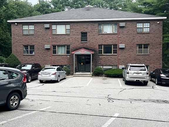 3rd image of 53 Swanson Ct APT 16C