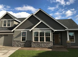 5470 King Arthur Ct, Eugene, OR 97402