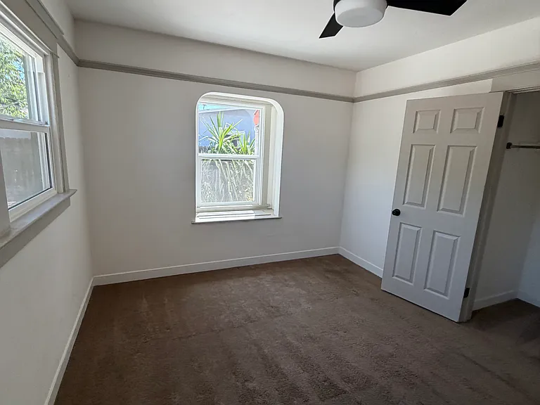 4219 Sunnyside Dr — Photo 12