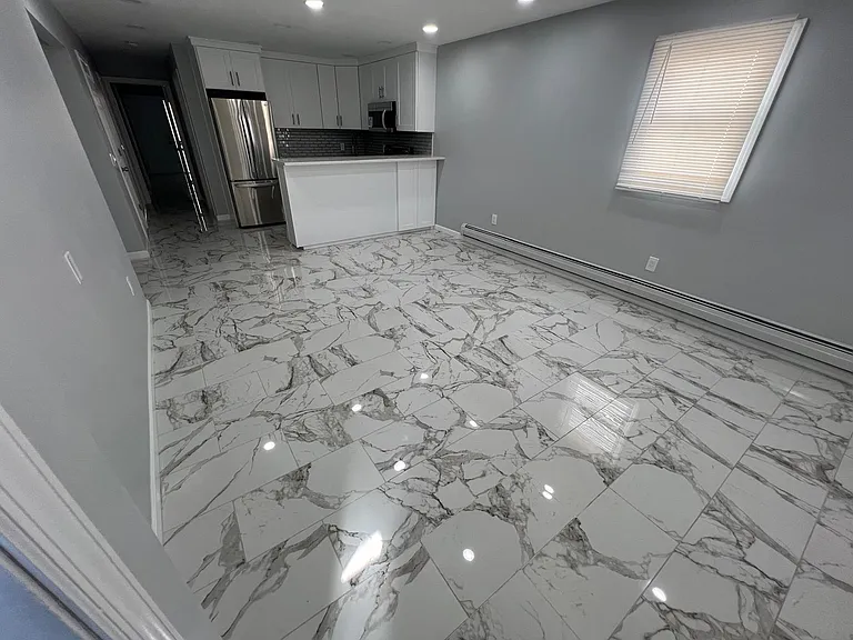 29 Belmont Cir #2 — Photo 1