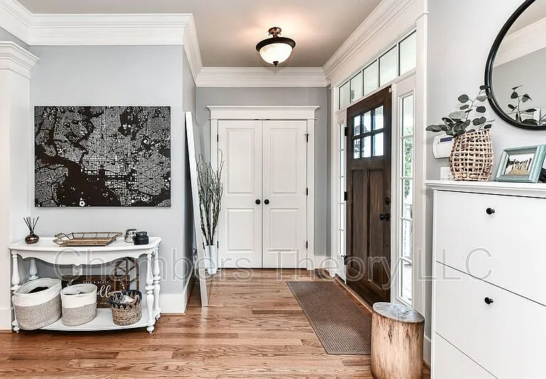 2453 N Jefferson St — Photo 7