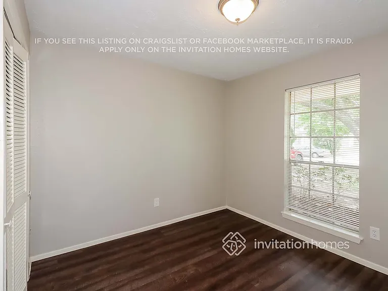 14307 Branchwater Ln — Photo 9