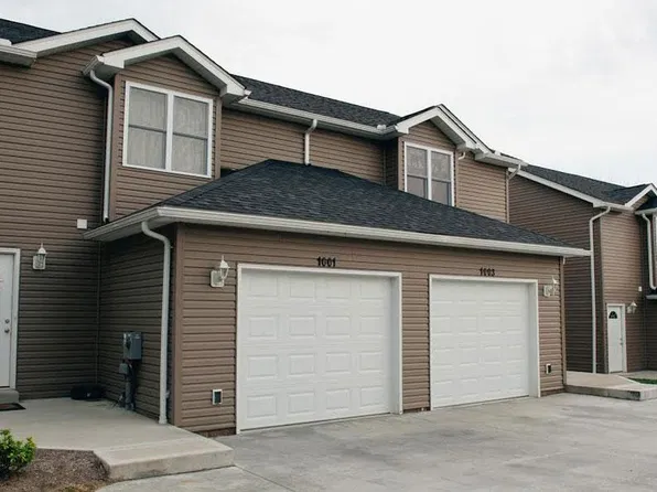 1017 Ann Marie Dr, Morgantown, WV 26508