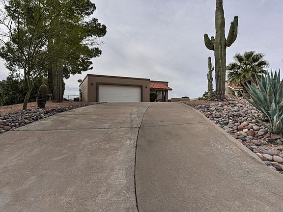 2nd image of 17137 E Rand Dr