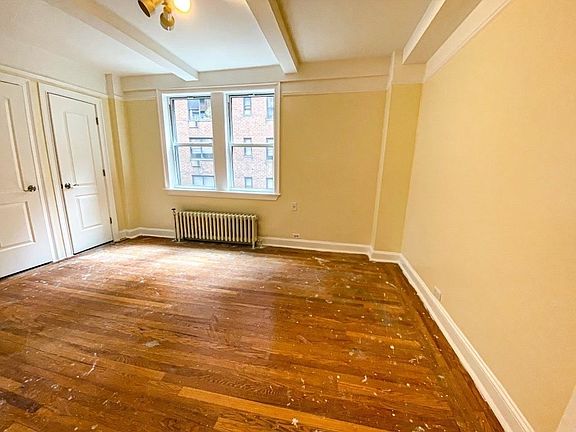 4th image of 324 E 41st St APT 604C
