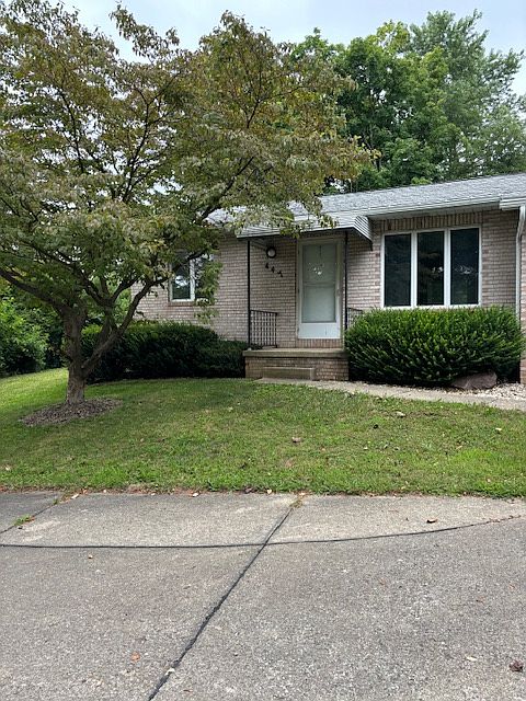 1st image of 447 E Wood St #447