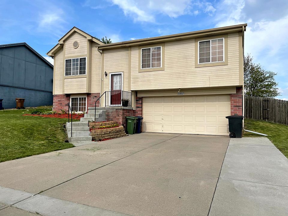 1st image of 10807 S 17th St