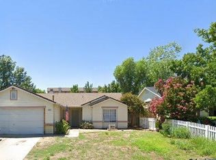 1044 Grouse Dr, Redding, CA 96003