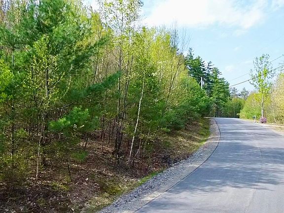 2nd image of 4 Ledgewood Road