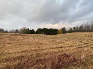 702 B Rd, Houlton, ME 04730