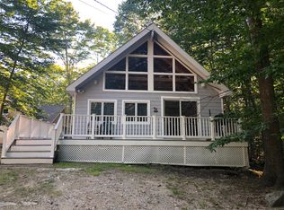 1853 Ridge Rd, Raymond, ME 04071