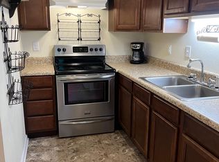 112 McClure Dr #B, Gulf Breeze, FL 32561