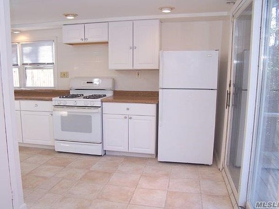 5th image of 95 Coventry Ave