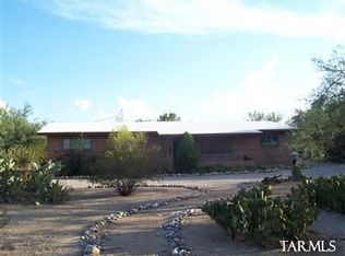 1502 E Kleindale Rd, Tucson, AZ 85719