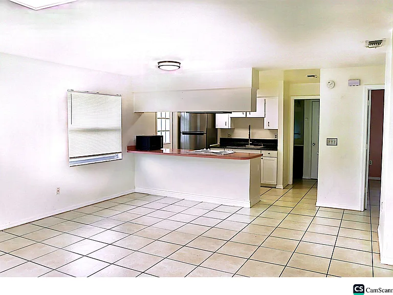 211 Mary Catherine Ct — Photo 4