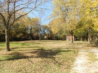 Meadow Ln, Harrison, AR 72601