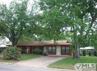 7509 Bridges Ave, Richland Hills, TX 76118