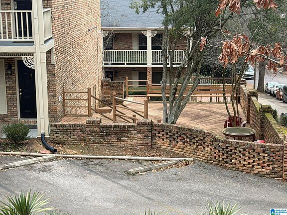 3rd image of 1342 28th St S #1342