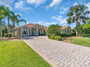 3336 Lakeside Cir, Parrish, FL 34219