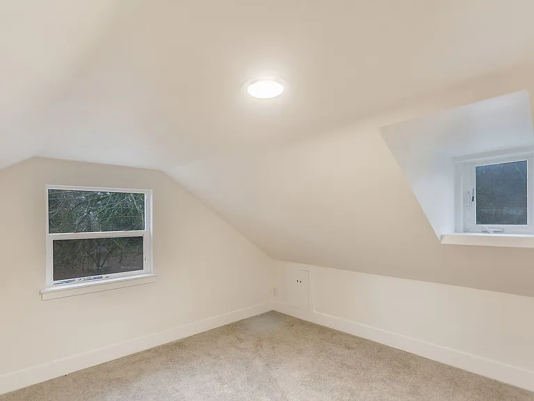 26307 S Highway 213 — Photo 19