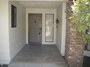 2689 W San Carlos Ave, Fresno, CA 93711