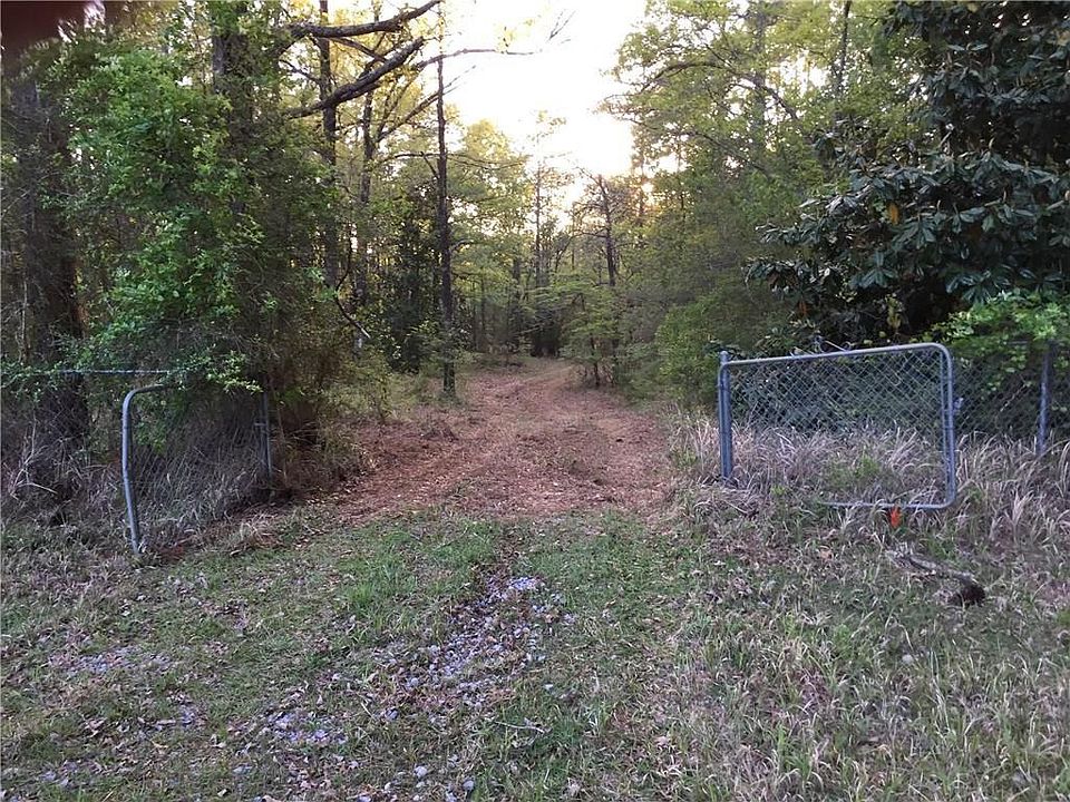 2nd image of 13951 Poe Road Ext