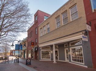 520 E Main St APT 3, Charlottesville, VA 22902