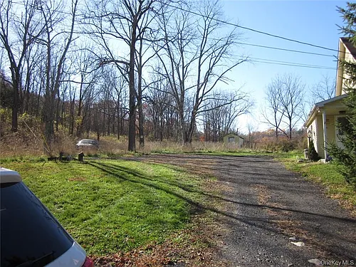 16 Jmd Dr Photo 1