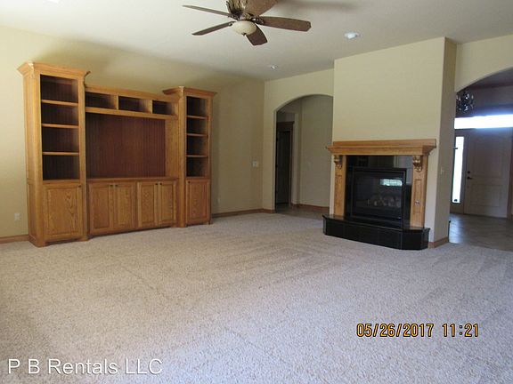 5th image of 1617 NW 37th St