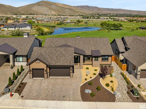 1612 White Hawk Ln, Carson City, NV 89703