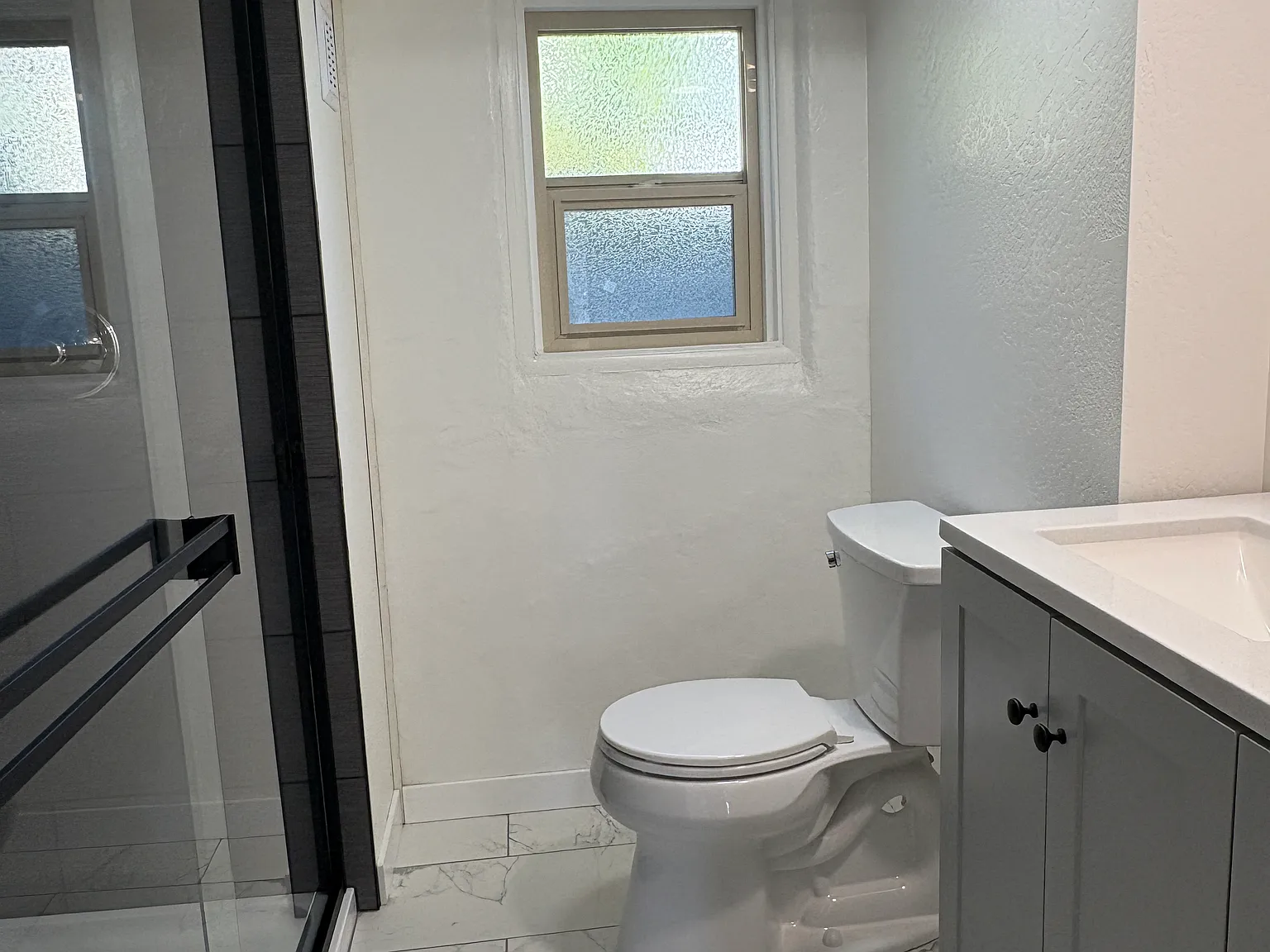 2 bed, 1100 sqft, $1,650 — Photo 3