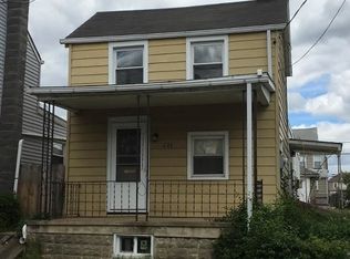 233 Chambers St, Phillipsburg, NJ 08865