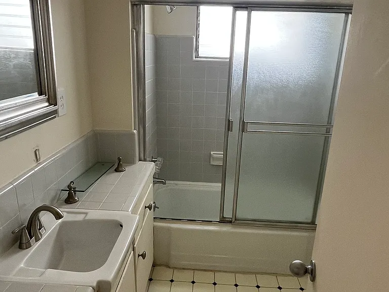 9119 Cashio St #3 — Photo 2