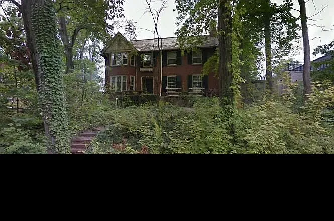 2131 Iuka Ave — Photo 1