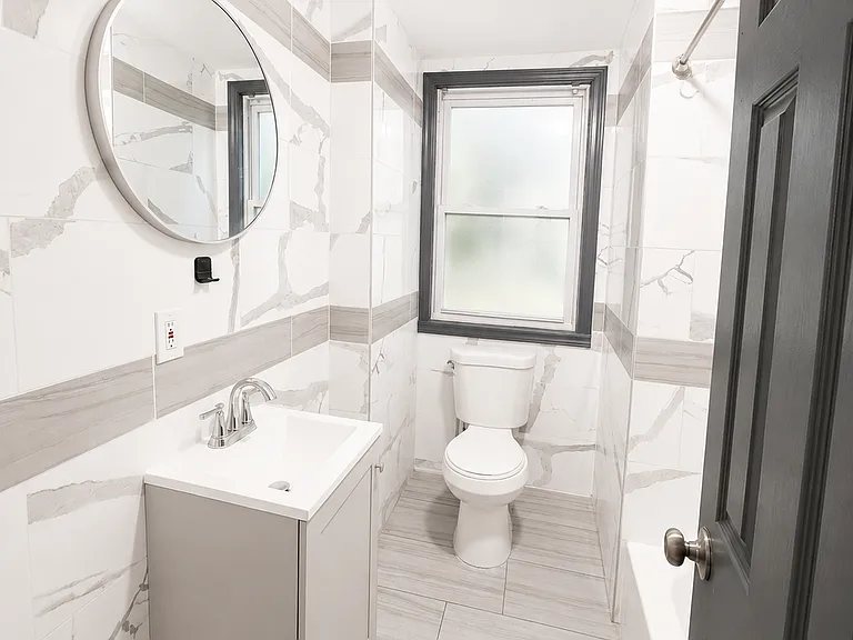 875 S 20th St #2 — Photo 11