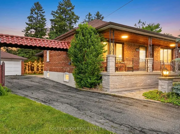 16 Enid Cres, Toronto, ON M6B 1S1