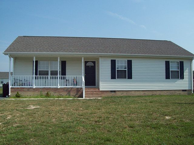 2nd image of 29989 Greenspring Dr