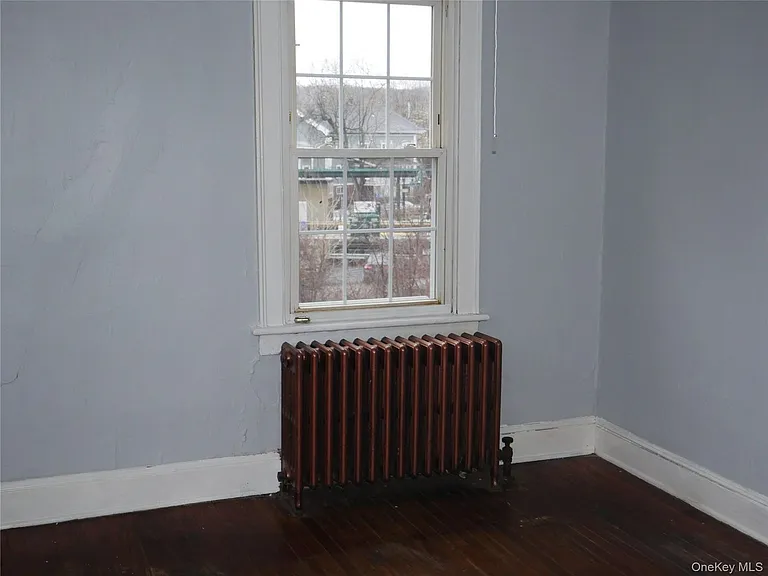 19 Main St #4 — Photo 7