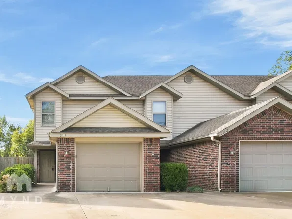 311-1 Thurman St, Prairie Grove, AR 72753