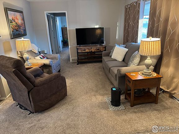 5th image of 390 California St