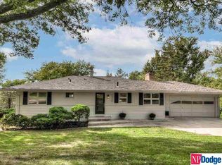 1728 S 93rd St, Omaha, NE 68124