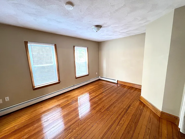 12 Forrest St #1 — Photo 11