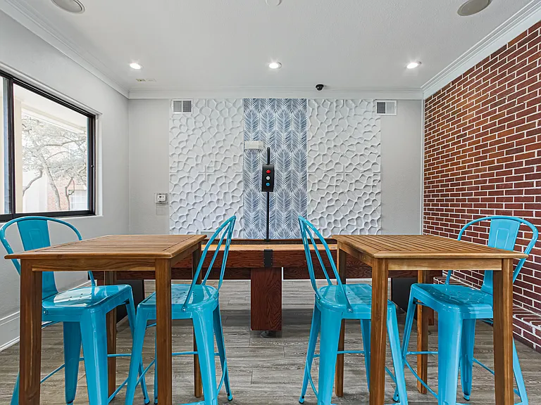 The Village at Bellaire Apartments — Photo 9
