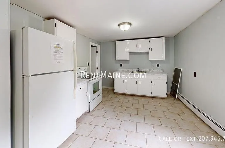 282 Main St #8 — Photo 1
