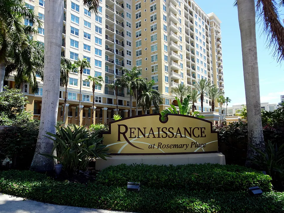 750 N Tamiami Trl #405