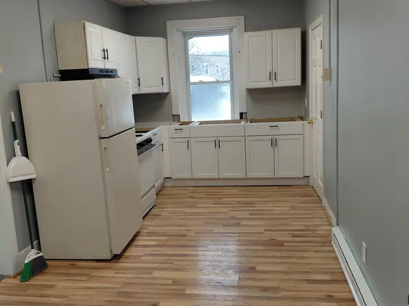 498 Main St #8, Athol, MA 01331