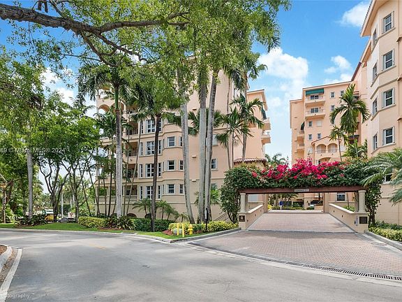 4th image of 13635 Deering Bay Dr Penthouse 294