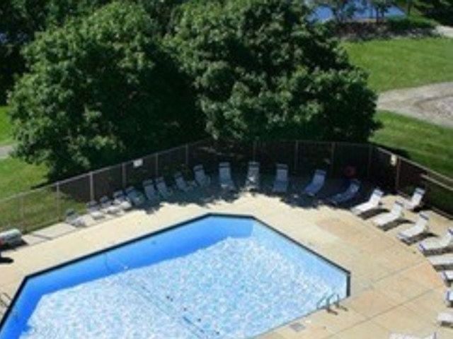1st image of 5515 Lakeside Dr APT 3C