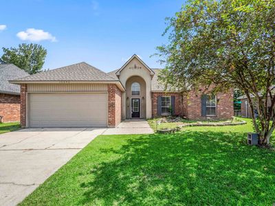10040 Park Ridge Dr, Denham Springs, LA, 70706